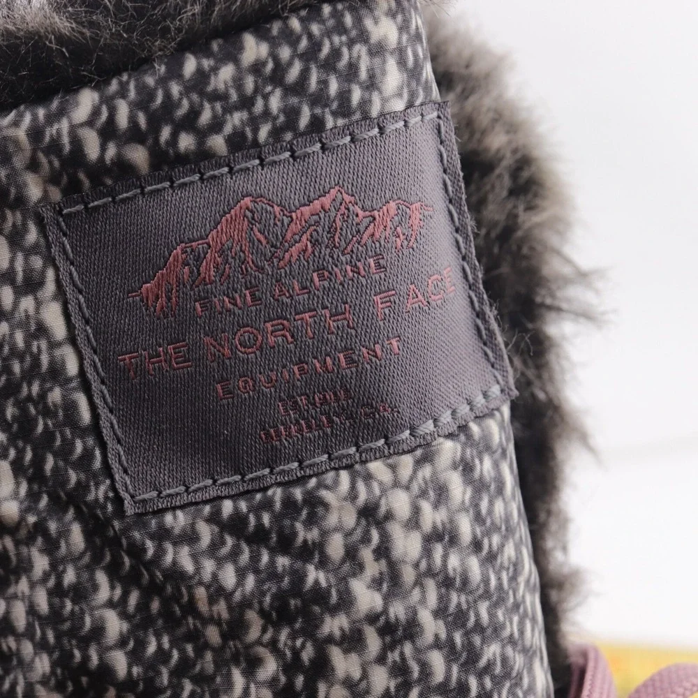 The North Face Womens Shellista Boots Size 8 Tall Waterproof Gray Lace Up Furry